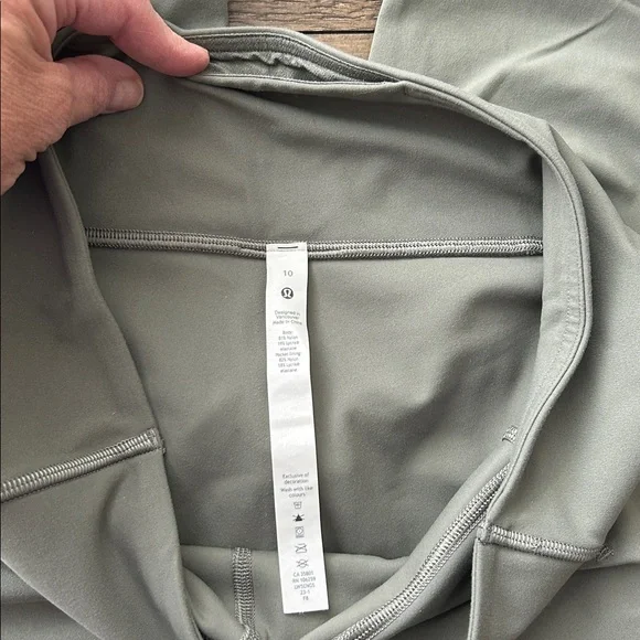 Lululemon Groove High Rise Split Hem Flared Pant Size 10 - Picture 5 of 11